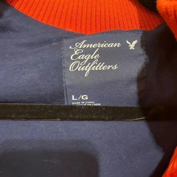 Women's American Eagle Puffer Coat, Size Large - Picture 9 of 16